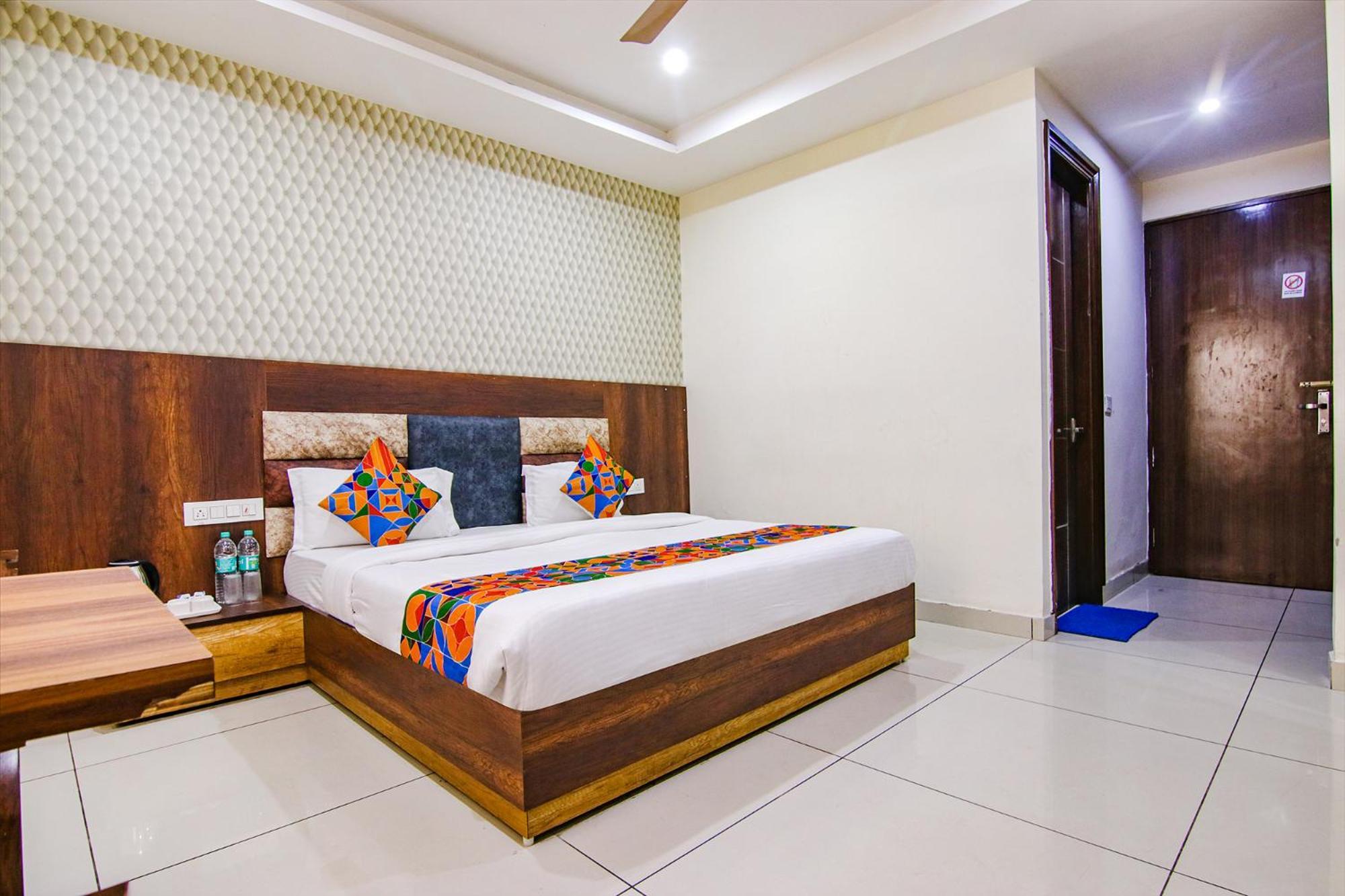 Fabhotel Lime Wood Mohali Εξωτερικό φωτογραφία