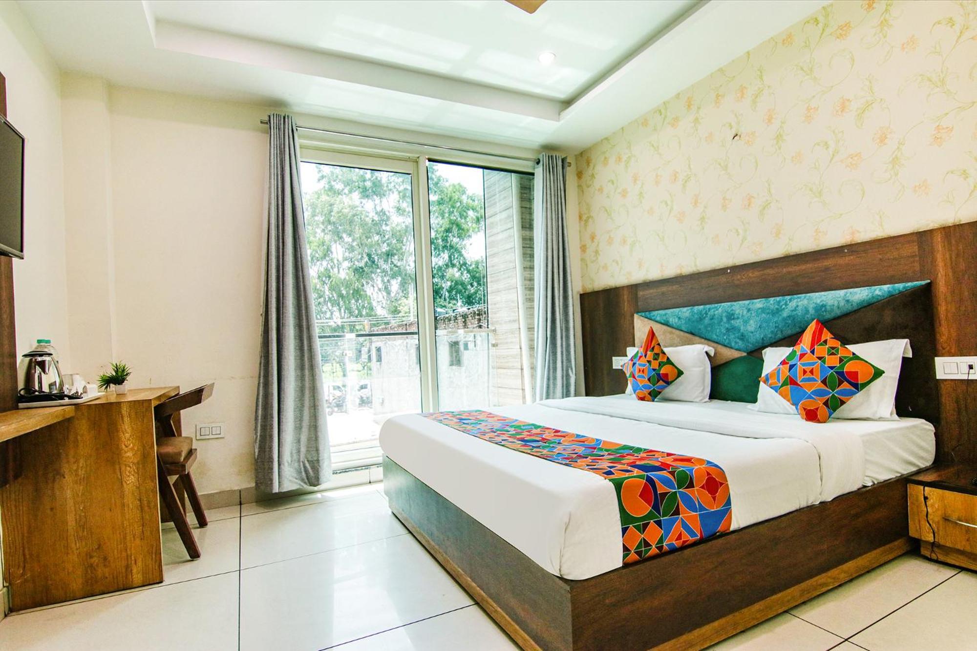 Fabhotel Lime Wood Mohali Εξωτερικό φωτογραφία